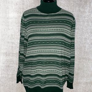 Women’s plus lightweight green sweater, Size 2X